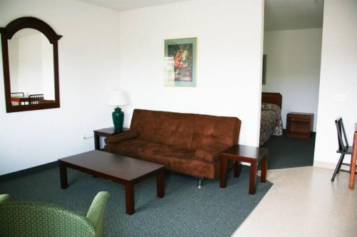 Ponderosa Motel image 4