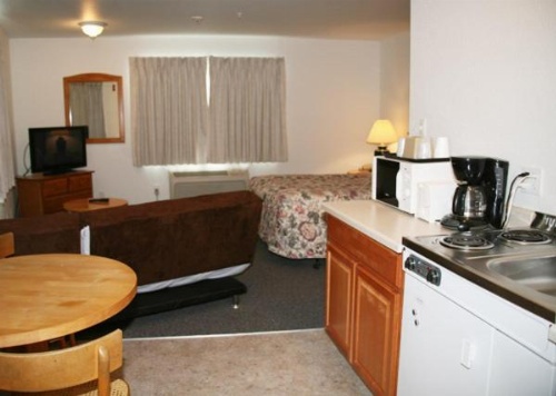 Ponderosa Motel image 6
